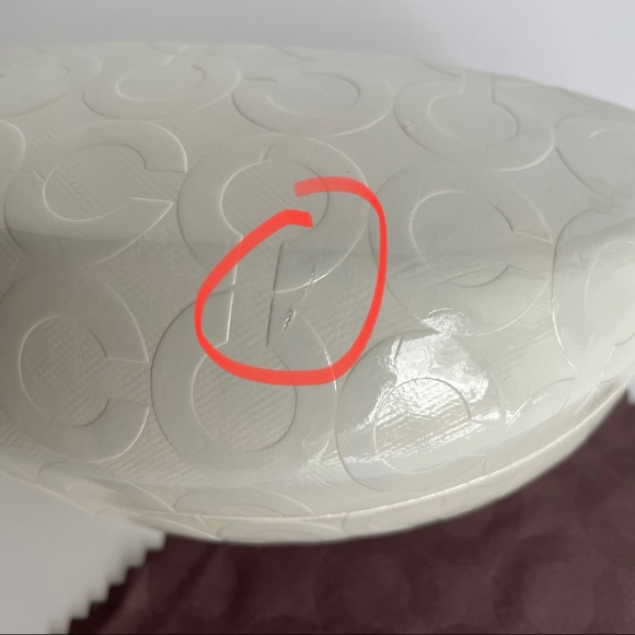 COACH hard cover sunglass/eyeglass case - Picture 6 of 7